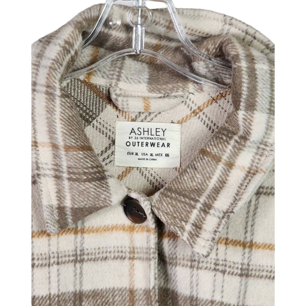 Plaid Wool Blend Barn Jacket XL Cropped Shacket Neutral Cabincore Western - Picture 9 of 11